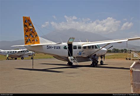 5H Van Air Excel Cessna 208B Grand Caravan Photo By Felix Gottwald Www Felixgottwald Net Id